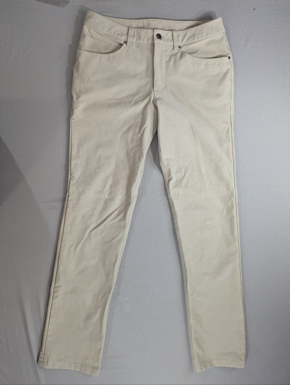 Lululemon ABC Classic-Fit Pants Utilitech Men's Size 30 Cream (M5ABPS)